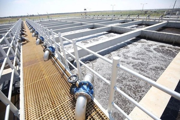 Axit Nitric được sử dụng trong xử lý nước thải công nghiệp