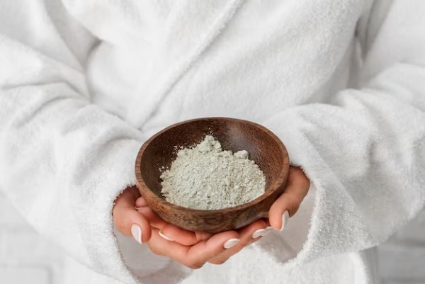 Đất Bentonite được ứng dụng như một chất hấp phụ độc tố trong đường tiêu hóa